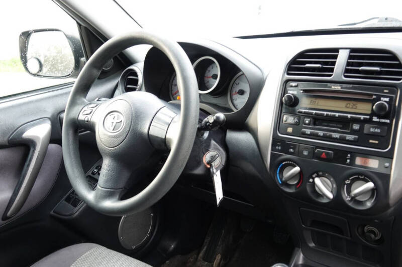 2005 Toyota RAV4