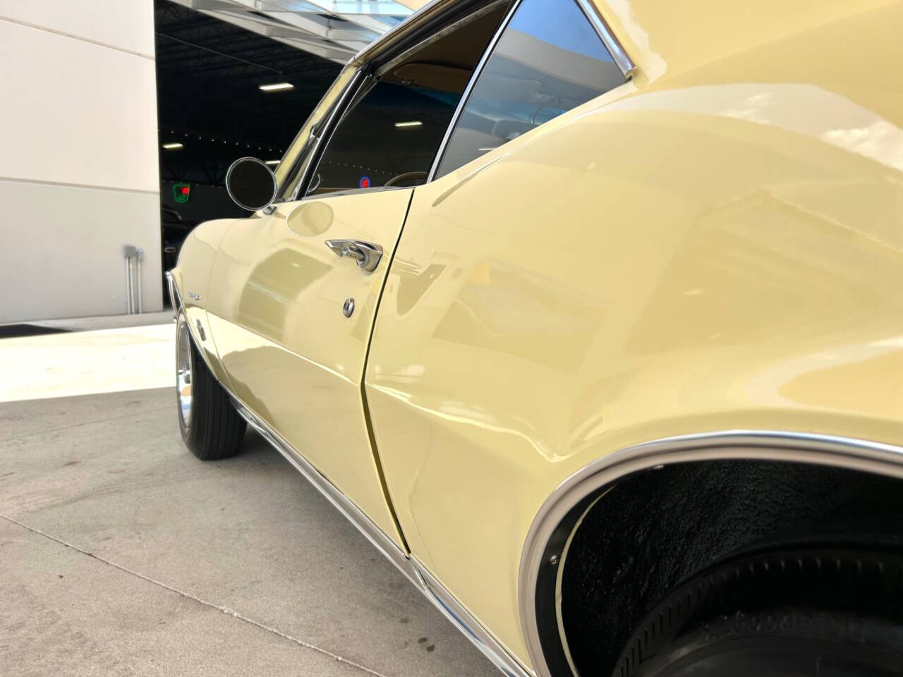 1967 Chevrolet Camaro 13