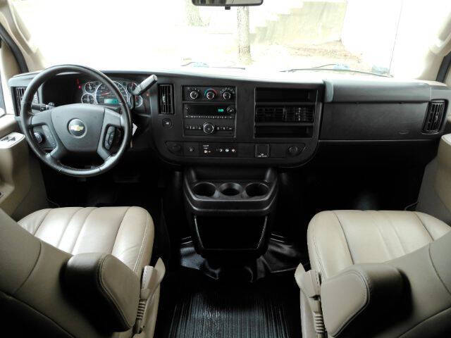 2020 Chevrolet Express 2500