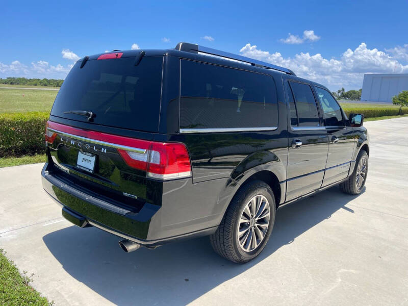 2016 Lincoln Navigator L Select