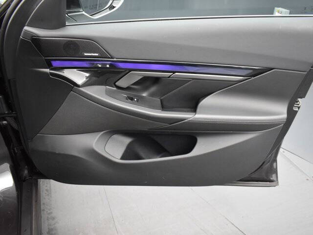 2025 BMW 5 Series 540i xDrive