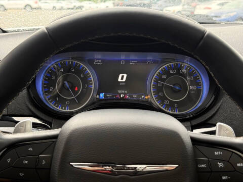 2017 Chrysler 300 S