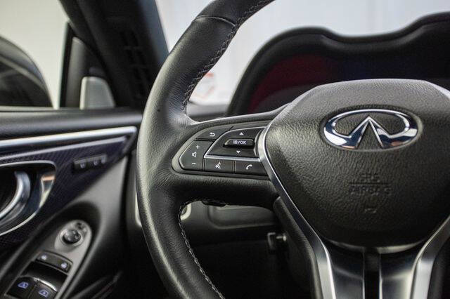 2017 Infiniti Q60 Red Sport 400