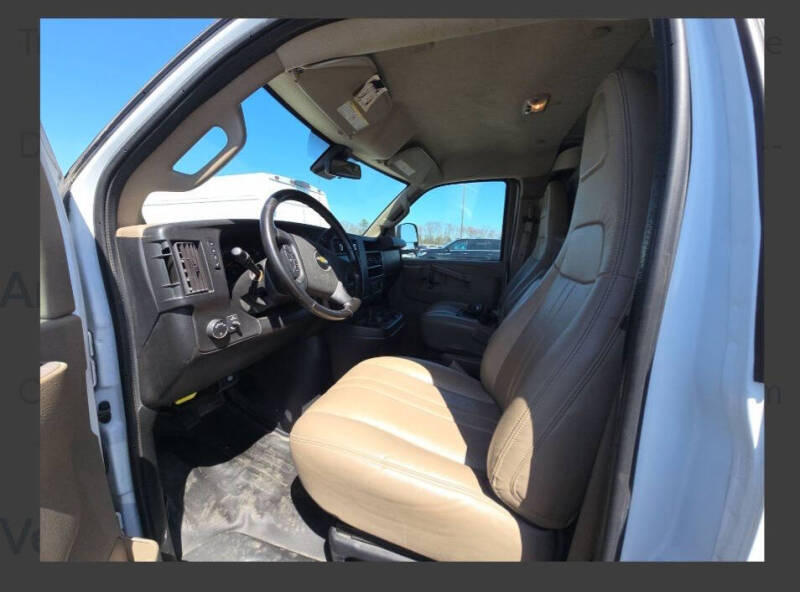 2020 Chevrolet Express 3500