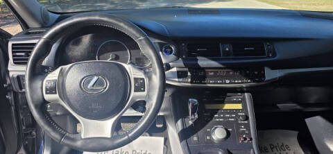 2013 Lexus CT 200h