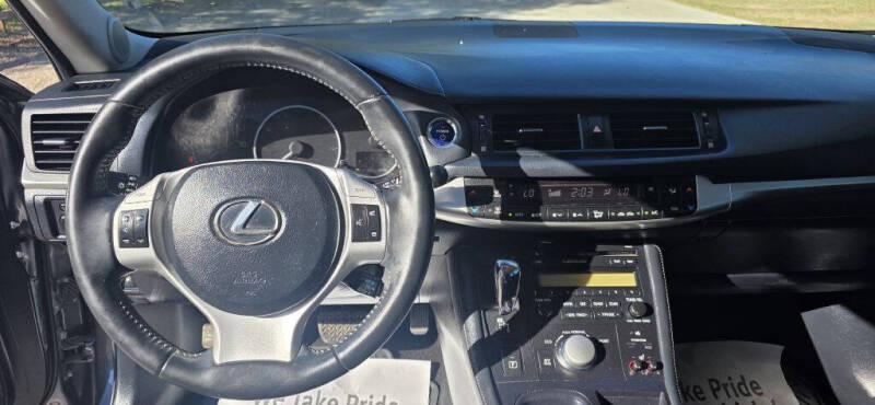 2013 Lexus CT 200h