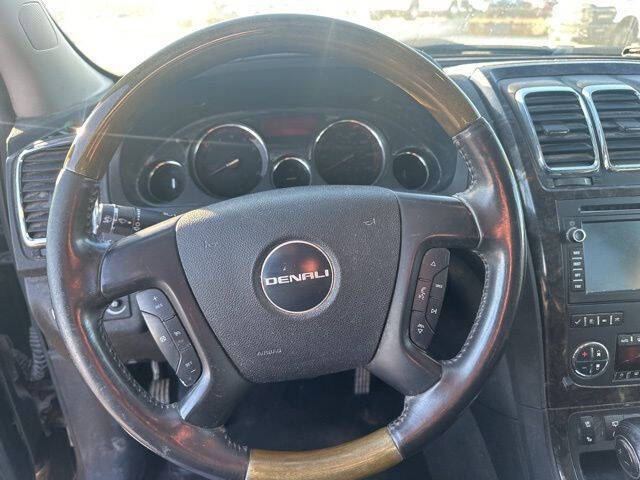 2011 GMC Acadia Denali