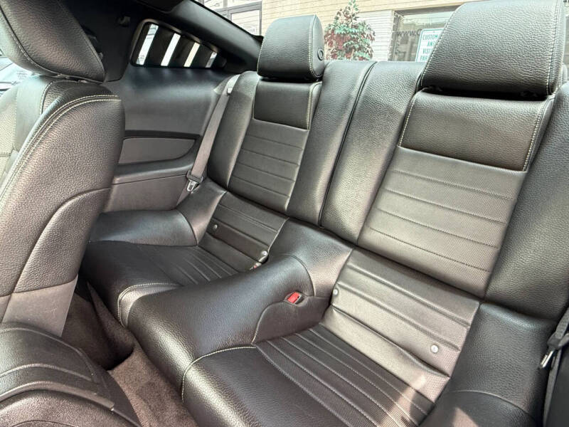 2011 Ford Mustang V6 Premium