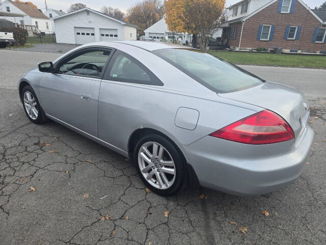 2003 Honda Accord for sale at QUEENSGATE AUTO SALES in York, PA