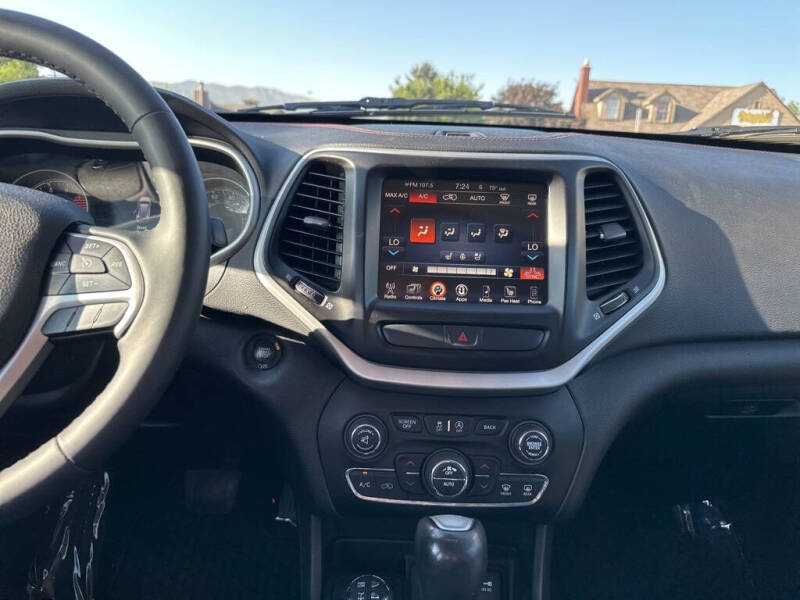 2017 Jeep Cherokee Trailhawk