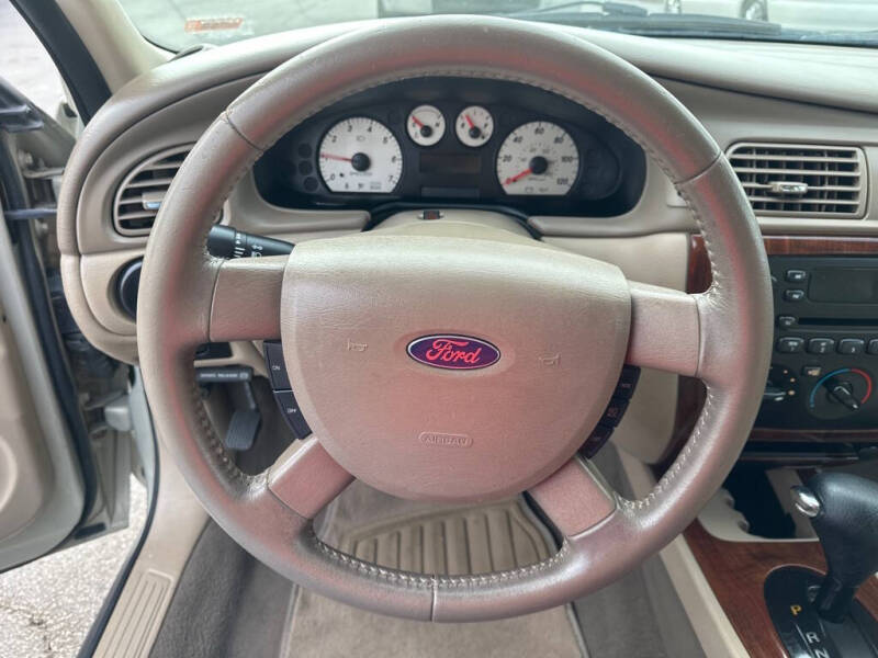 2006 Ford Taurus SEL