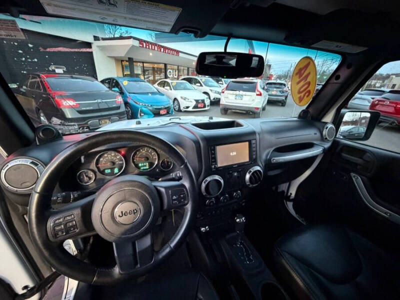 2014 Jeep Wrangler Sahara