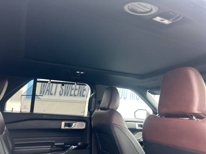 2021 Ford Explorer Platinum