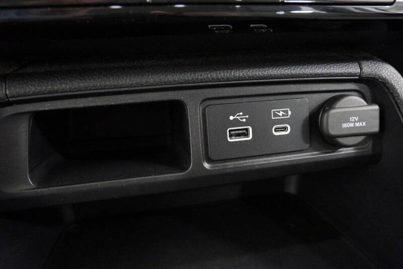 2023 Honda Pilot LX