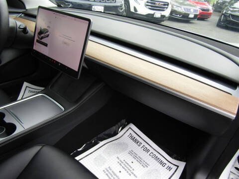 2021 Tesla Model 3 Standard Range Plus