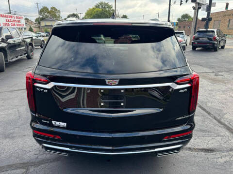 2025 Cadillac XT6 Premium Luxury