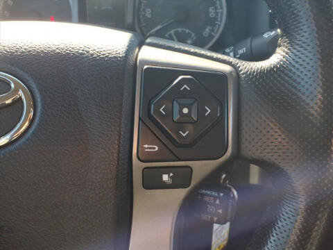 2017 Toyota Tacoma SR5 V6