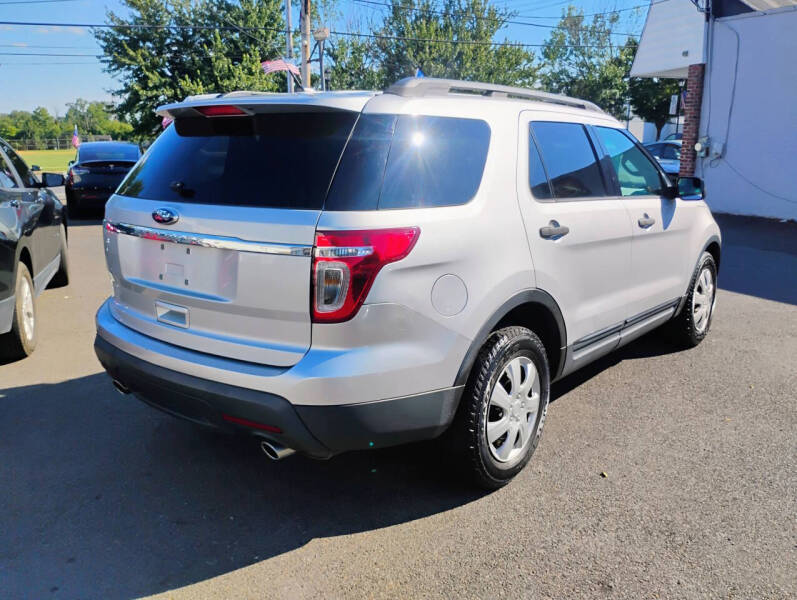 2014 Ford Explorer