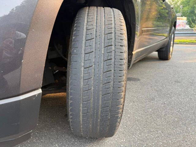 2016 GMC Acadia SLE-2