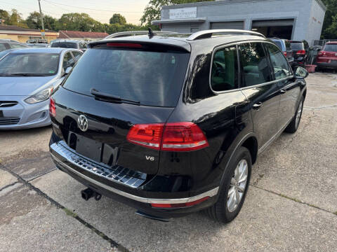 2016 Volkswagen Touareg VR6 Sport
