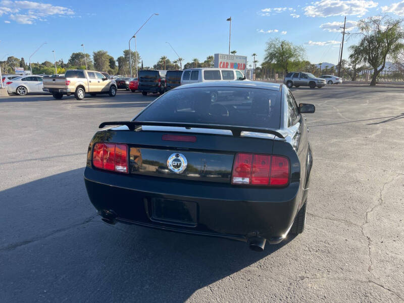 2007 Ford Mustang GT Deluxe