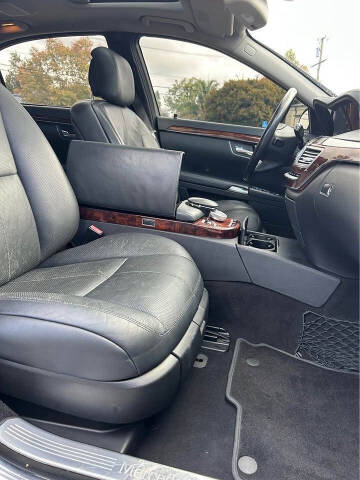 2007 Mercedes-Benz S-Class S 550