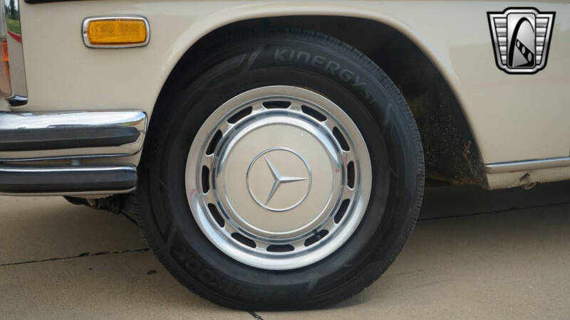 1971 Mercedes-Benz C-Class