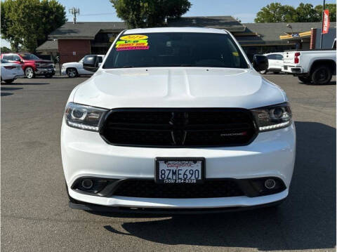 2019 Dodge Durango for sale at Armando Auto Sales in Fresno CA