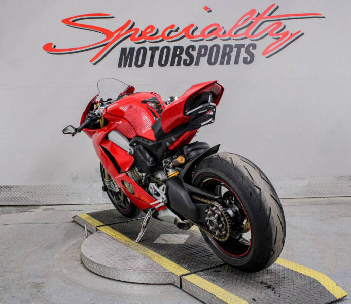 2018 Ducati Panigale V4 S