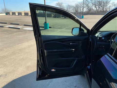 2017 Honda Ridgeline Black Edition