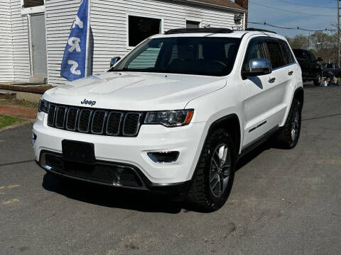 2017 Jeep Grand Cherokee for sale at Ruisi Auto Sales Inc in Keyport NJ