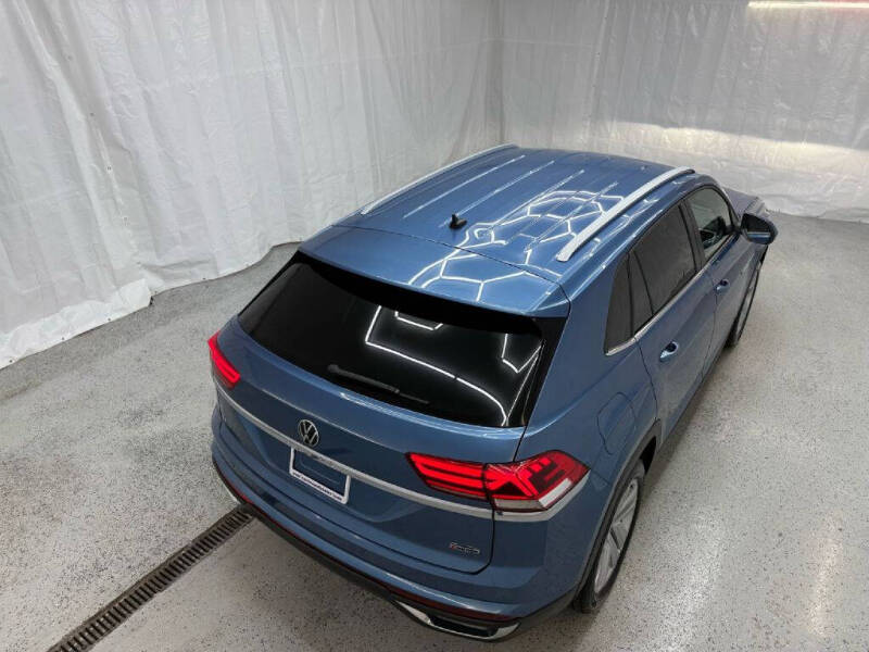 2020 Volkswagen Atlas Cross Sport SE 4Motion