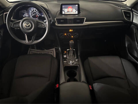 2018 Mazda MAZDA3 Sport