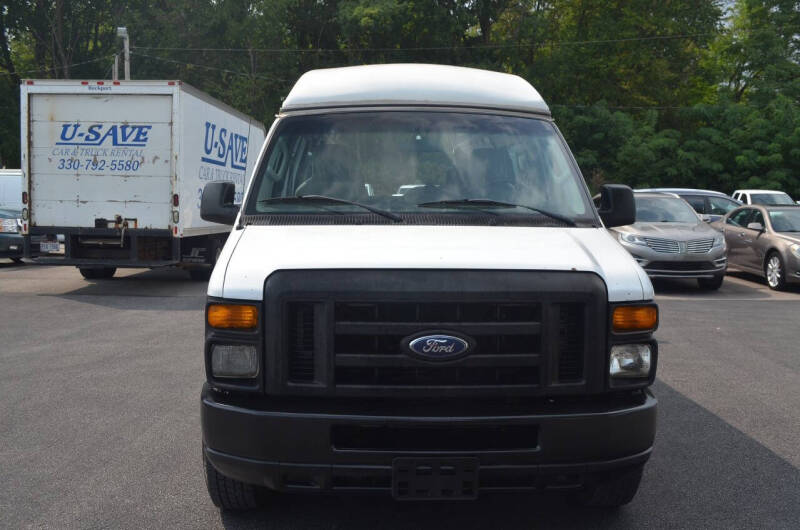 2009 Ford E-Series E-250