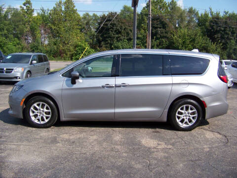 2017 Chrysler Pacifica Touring