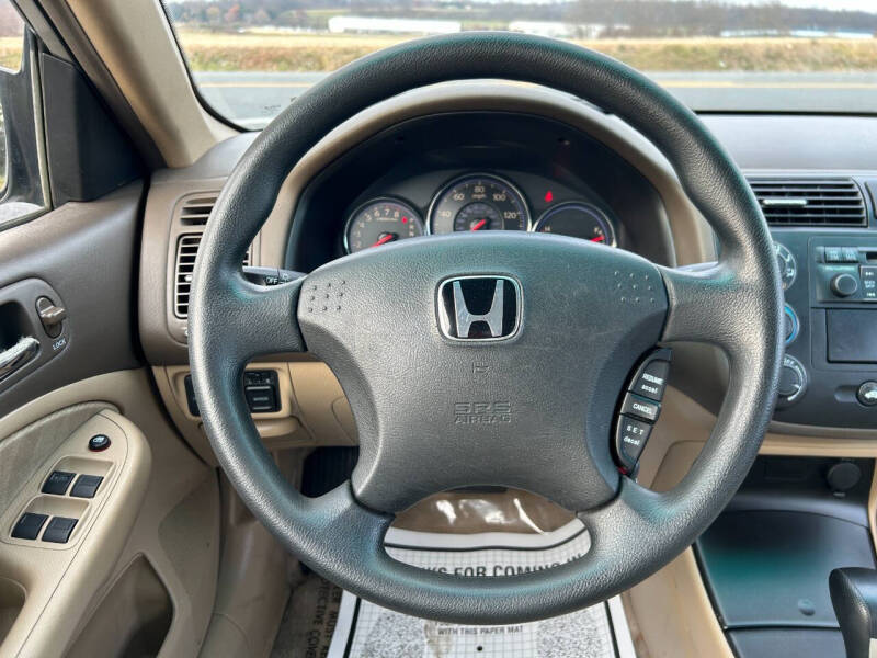 2005 Honda Civic LX photo 13