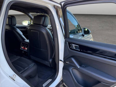 2020 Porsche Cayenne