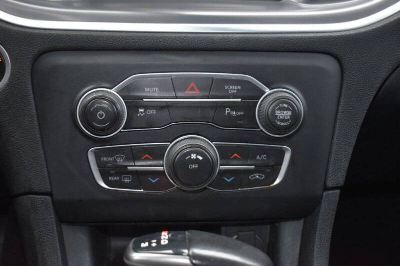 2020 Dodge Charger SXT