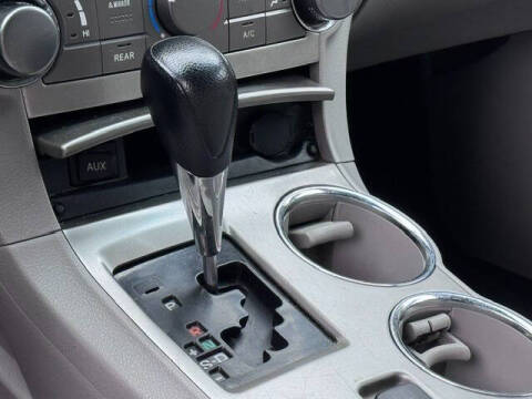 2012 Toyota Highlander SE