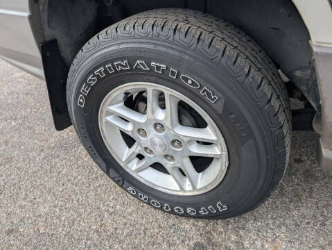 2004 Jeep Grand Cherokee Laredo