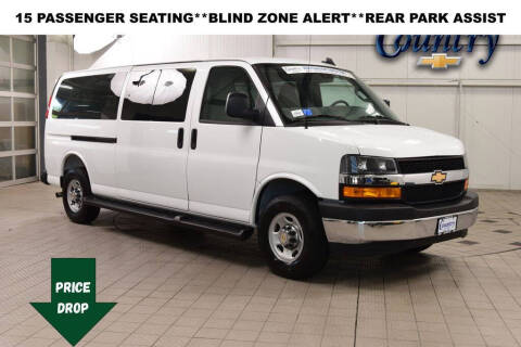 2025 Chevrolet Express LT 3500