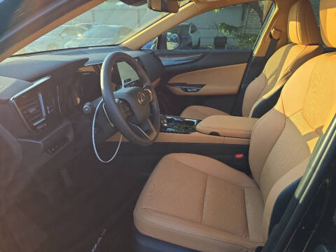 2025 Lexus NX 250 Premium