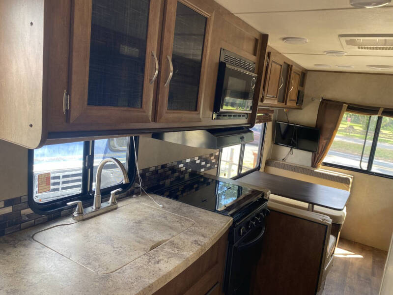2017 Forest River 191RDXL