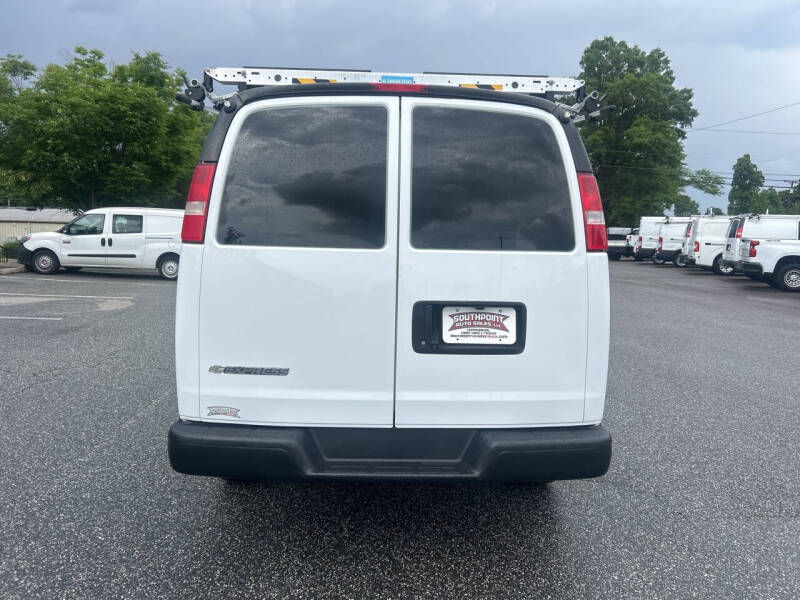 2017 Chevrolet Express 2500
