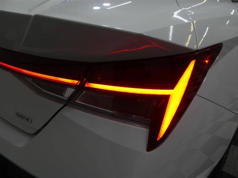 2024 Hyundai Elantra Hybrid Limited