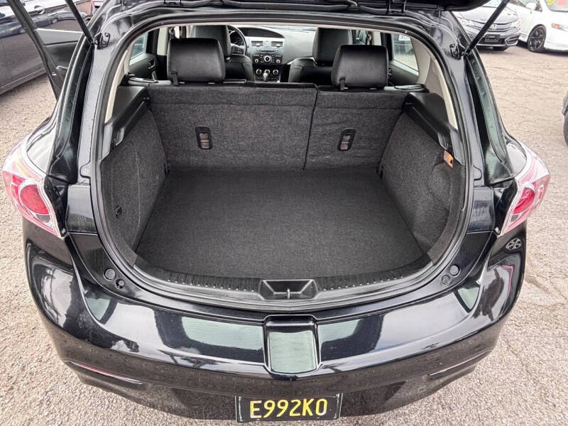 2012 Mazda MAZDA3 s Grand Touring