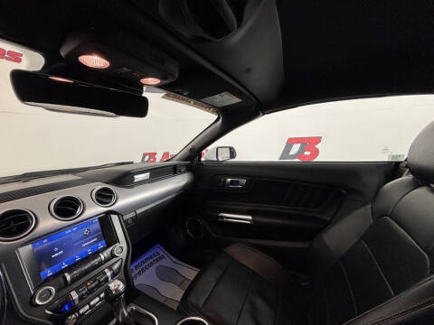 2022 Ford Mustang EcoBoost Premium