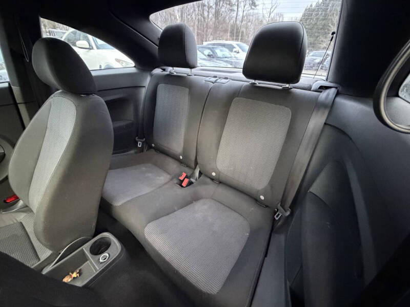 2013 Volkswagen Beetle 2.5L Entry PZEV