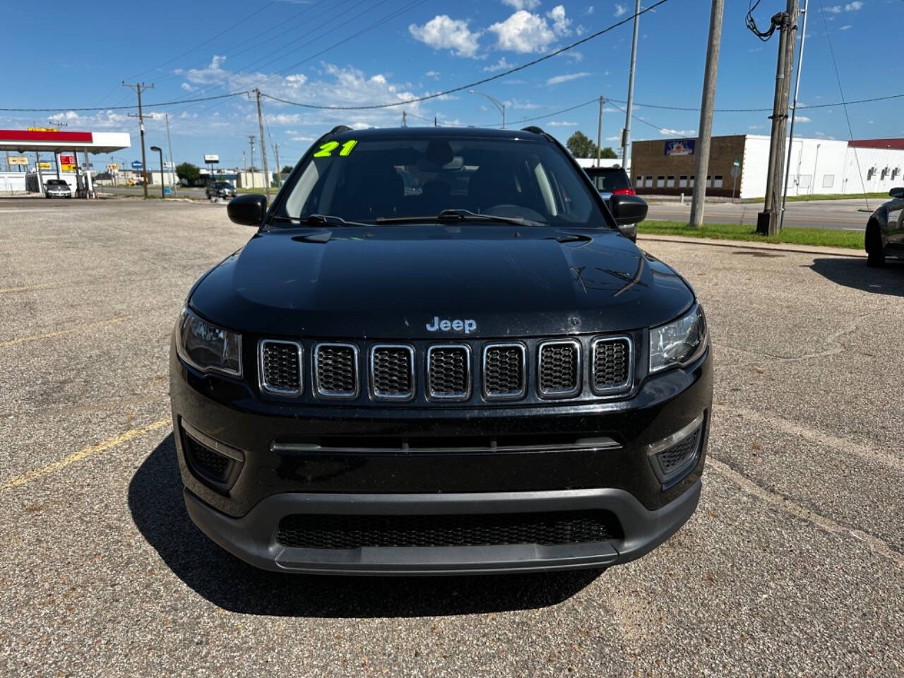 2021 Jeep Compass for sale at Dubb's Motors LLC in Great Bend, KS