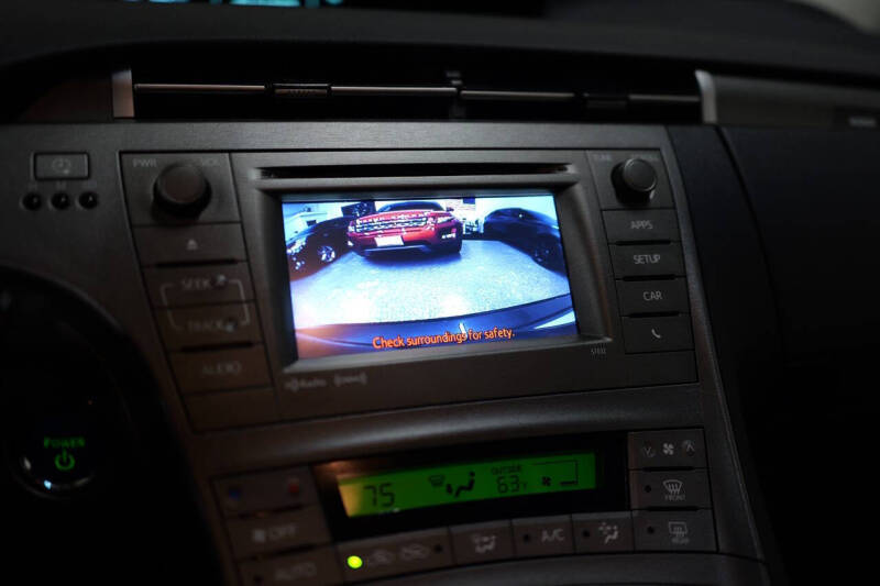 2013 Toyota Prius Plug-in Hybrid Advanced